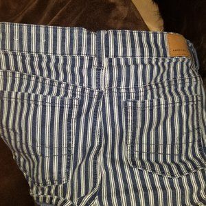 American Eagle blue/white striped shorts